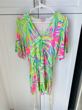 Lilly Pulitzer womens small romper wrap patterned vibrant